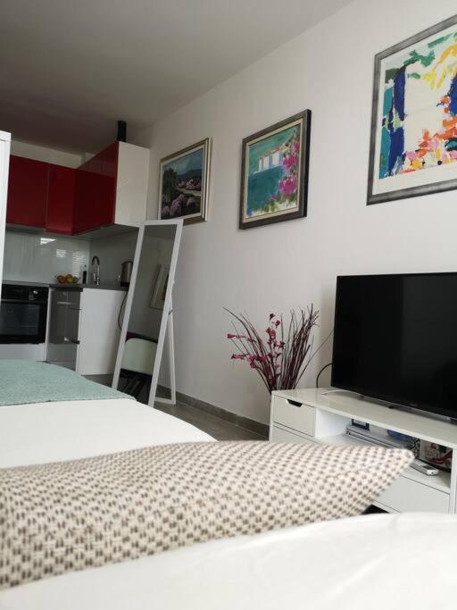Studio Apartment Ivana - New Sweet Apartment Dubrownik Zewnętrze zdjęcie
